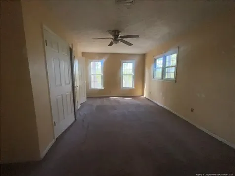 326 Conifer Drive Fayetteville NC 28314