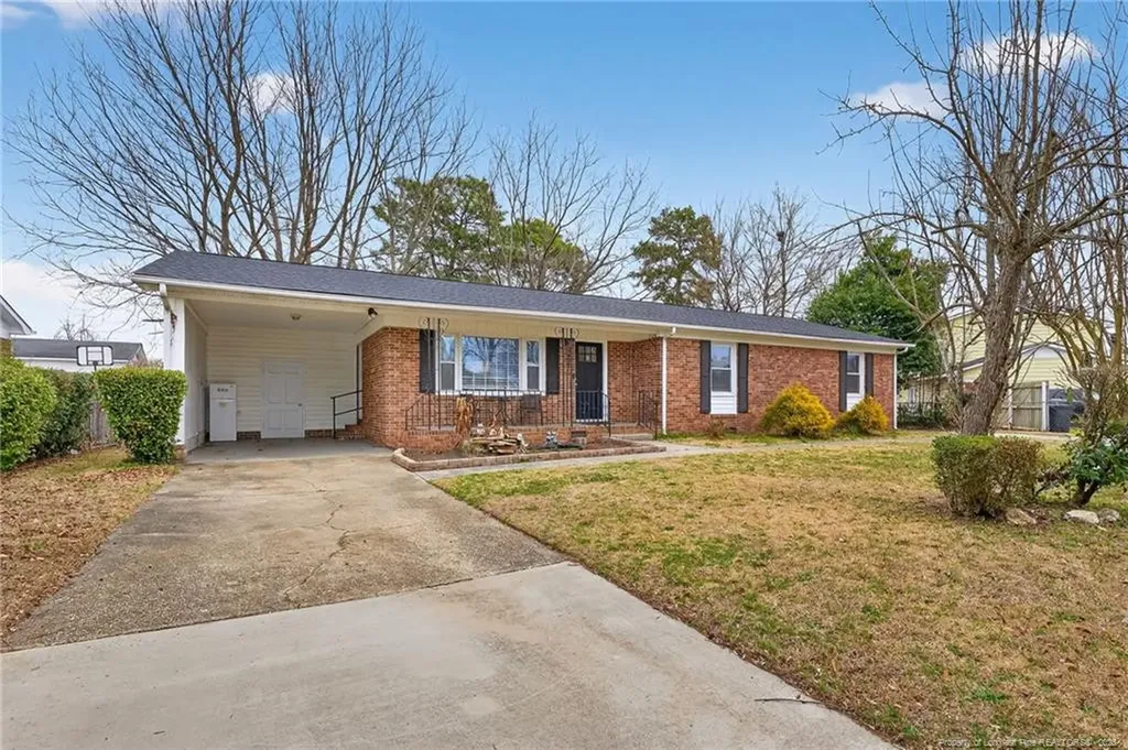 5641 Carson Drive Fayetteville NC 28303