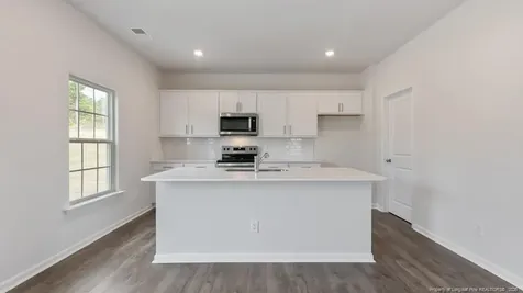 712 Lazy Elm Lane Aberdeen NC 28315