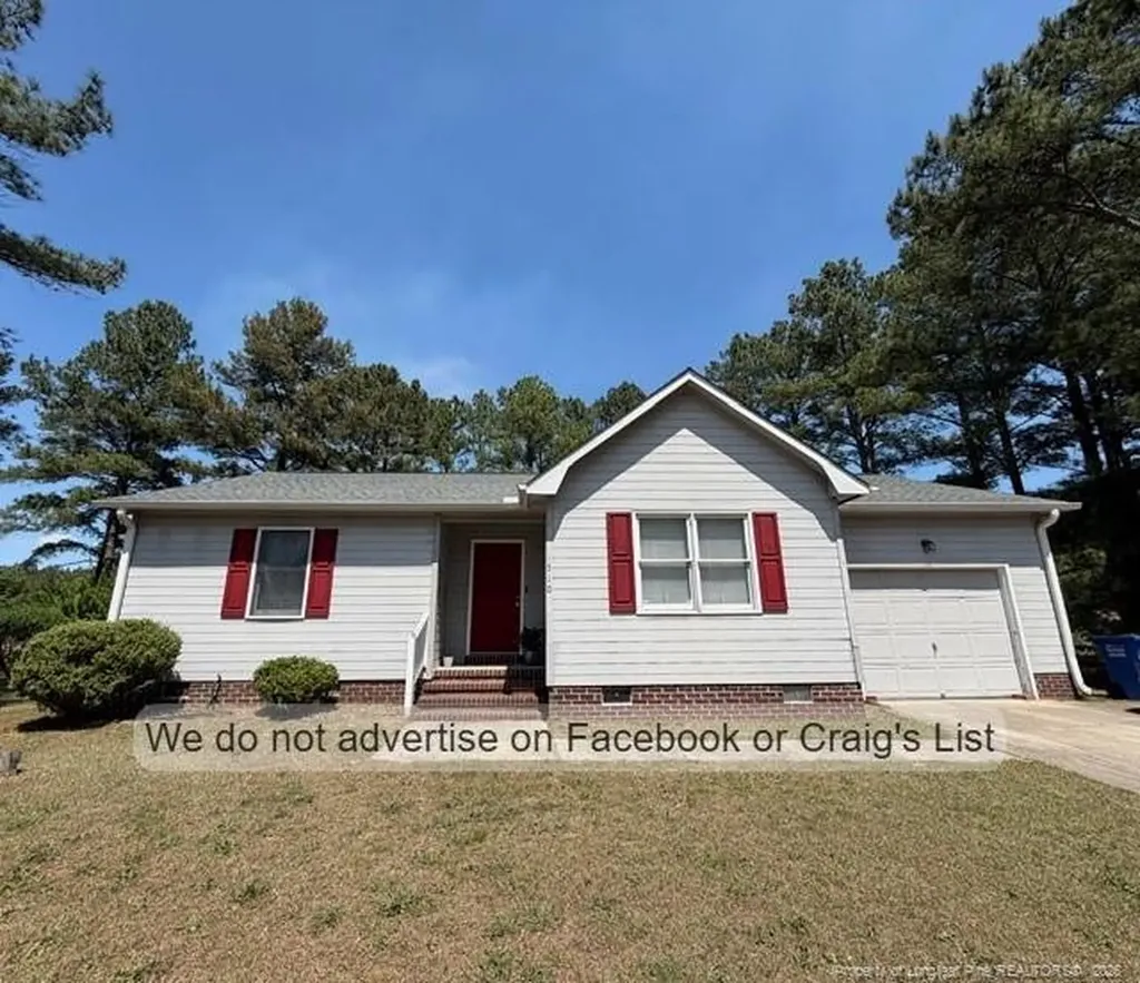 510 Berwick Drive Raeford NC 28376