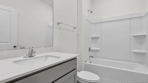 281 Maddox Drive Aberdeen NC 28315