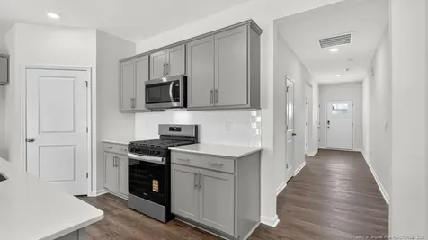 281 Maddox Drive Aberdeen NC 28315
