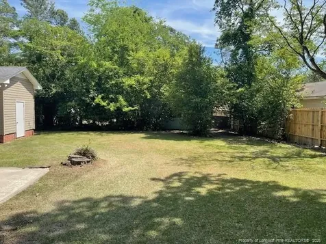1815 Cherokee Drive Fayetteville NC 28303