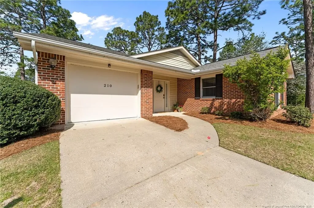 210 Pinehurst Trace Drive Pinehurst NC 28374