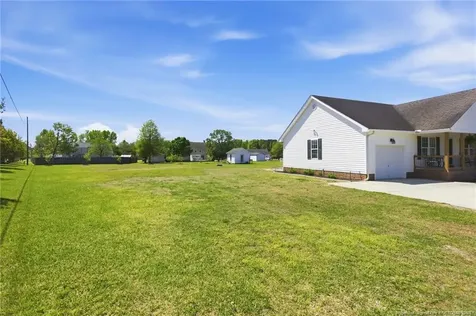 15 Willow Pond Courts Lillington NC 27546