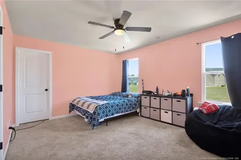6132 Shannon Woods Way Hope Mills NC 28348