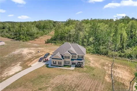 6132 Shannon Woods Way Hope Mills NC 28348