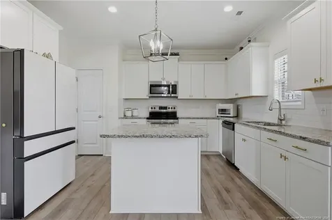 5309 Debut Avenue Hope Mills NC 28348