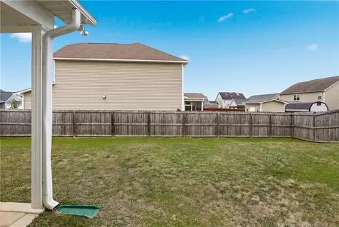 5309 Debut Avenue Hope Mills NC 28348