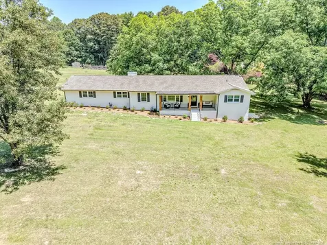 1802 Holiday Road Sanford NC 27330