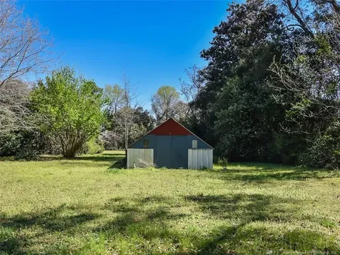 439 Mcnatt Street Maxton NC 28364