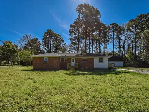 439 Mcnatt Street Maxton NC 28364