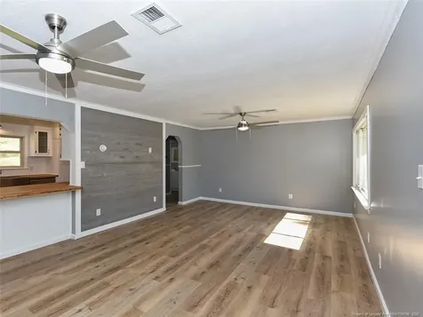 439 Mcnatt Street Maxton NC 28364