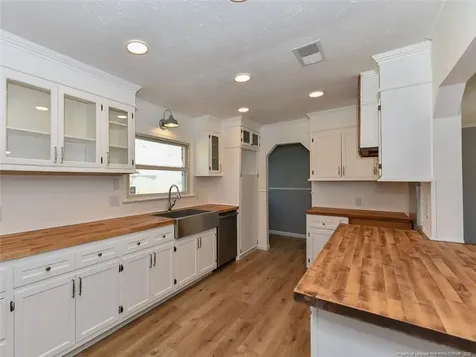 439 Mcnatt Street Maxton NC 28364