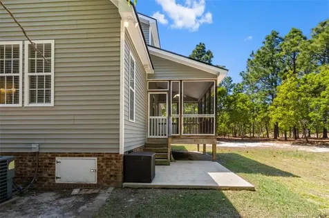 127 Clearwater Harbor Sanford NC 27332