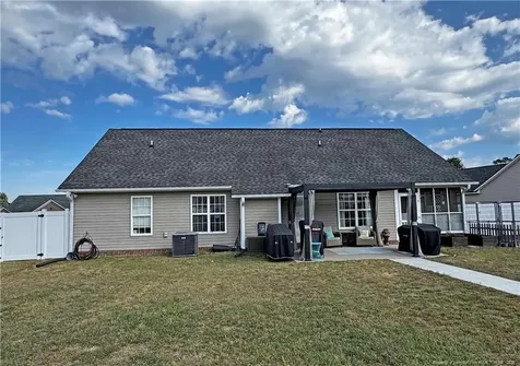 175 Sandspur Court Raeford NC 28376