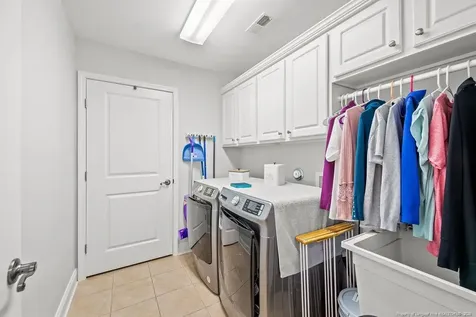 232 Nandina Court Fayetteville NC 28311