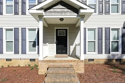 1212 Butterwood Circle Fayetteville NC 28314