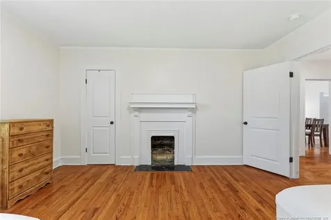 315 S Third Avenue Siler City NC 27344
