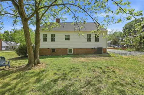 315 S Third Avenue Siler City NC 27344