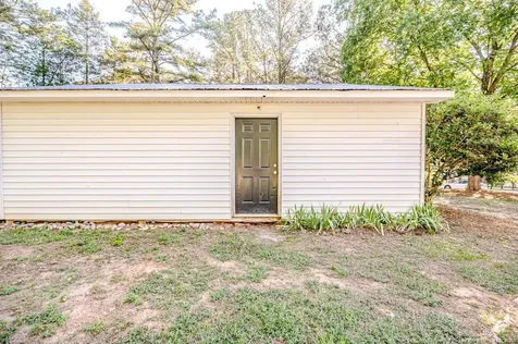 3839 Avents Ferry Road Sanford NC 27330