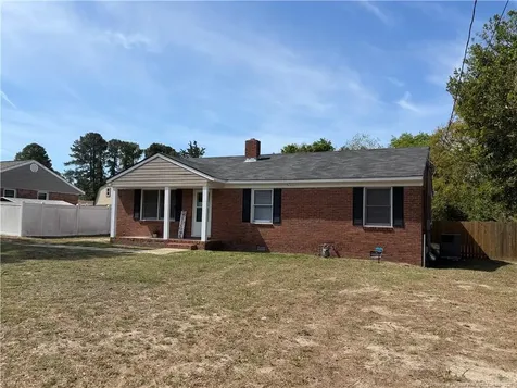 1904 Westhill Drive Fayetteville NC 28304