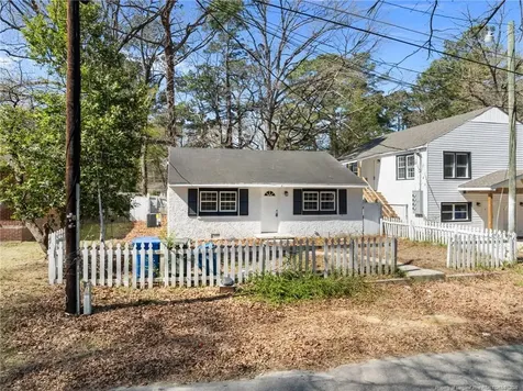 5109 Higgins Street Fayetteville NC 28303