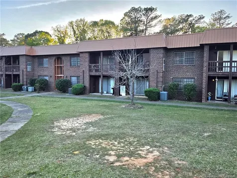 629 Gables Court Fayetteville NC 28301