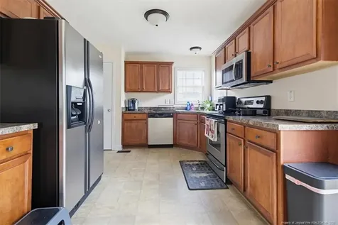 332 Wood Valley Lane Raeford NC 28376