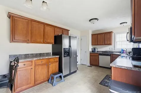 332 Wood Valley Lane Raeford NC 28376