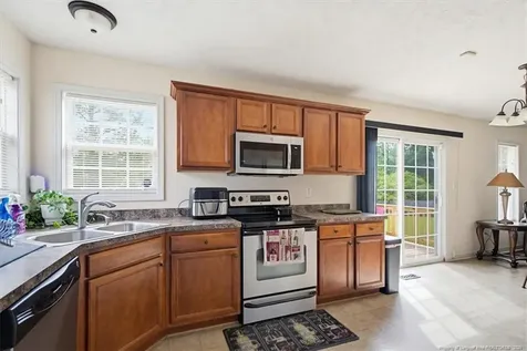 332 Wood Valley Lane Raeford NC 28376