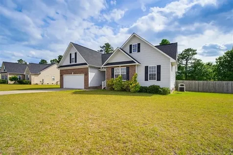 332 Wood Valley Lane Raeford NC 28376