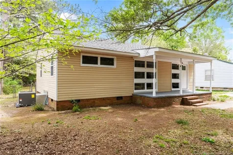 1032 Elizabeth Drive Laurinburg NC 28352