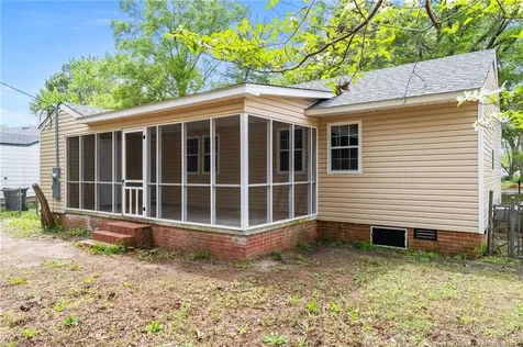 1032 Elizabeth Drive Laurinburg NC 28352