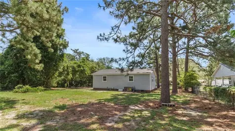 3610 Yorktown Road Hope Mills NC 28348