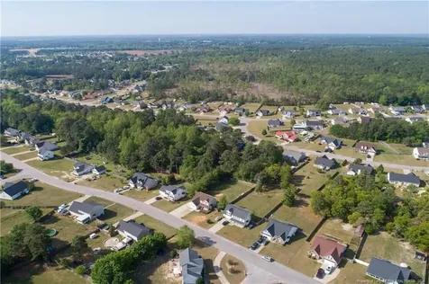 246 Fallingleaf Drive Raeford NC 28376