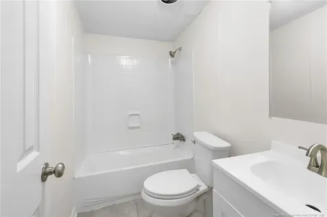 2504 Carriage Road Fayetteville NC 28312