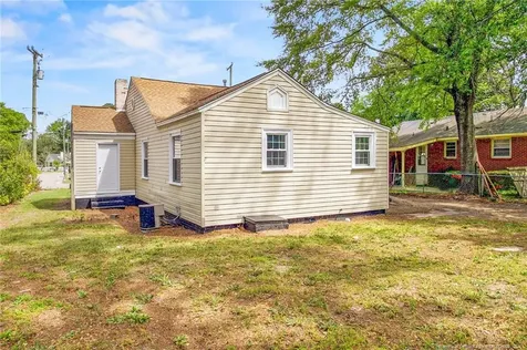 112 Circle Court Fayetteville NC 28301