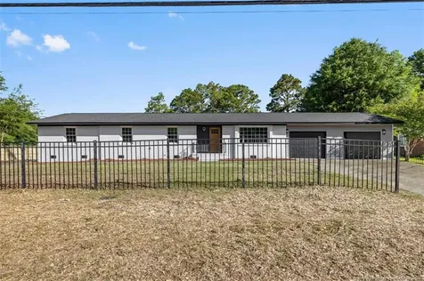 3614 Village Drive Fayetteville NC 28304