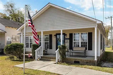 3883 W Wilson Street Farmville NC 27828