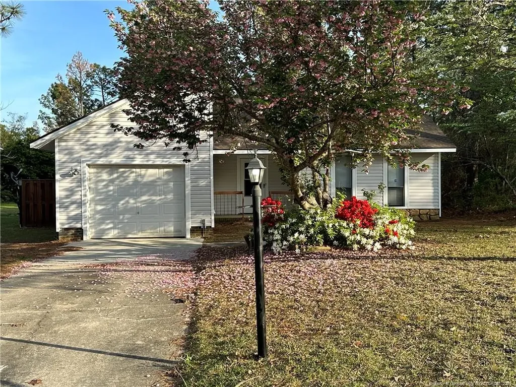 6903 Flying Cloud Lane Fayetteville NC 28314