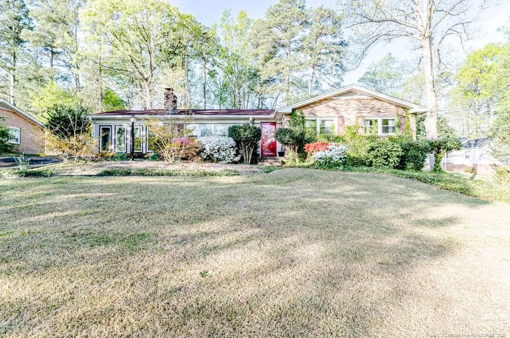 820 Primrose Lane Sanford NC 27330