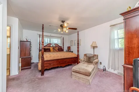 820 Primrose Lane Sanford NC 27330