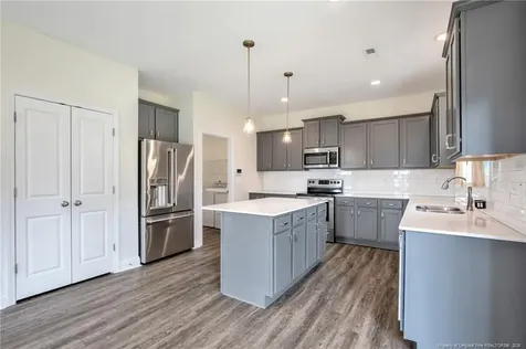 124 Nairn Street Fayetteville NC 28311