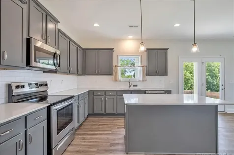124 Nairn Street Fayetteville NC 28311