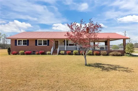 1411 Scott Currie Road Raeford NC 28376