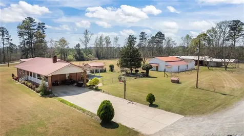 1411 Scott Currie Road Raeford NC 28376
