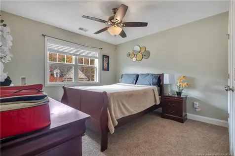 554 Thorncliff Drive Raeford NC 28376