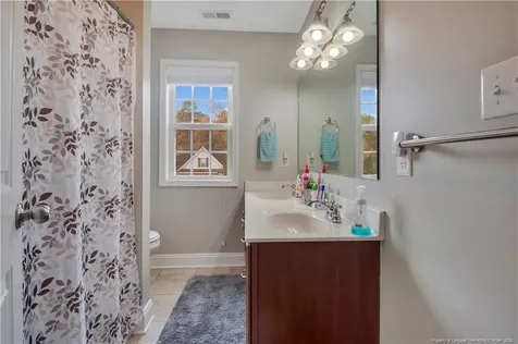 554 Thorncliff Drive Raeford NC 28376