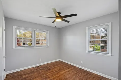 5039 Onslow Street Fayetteville NC 28311